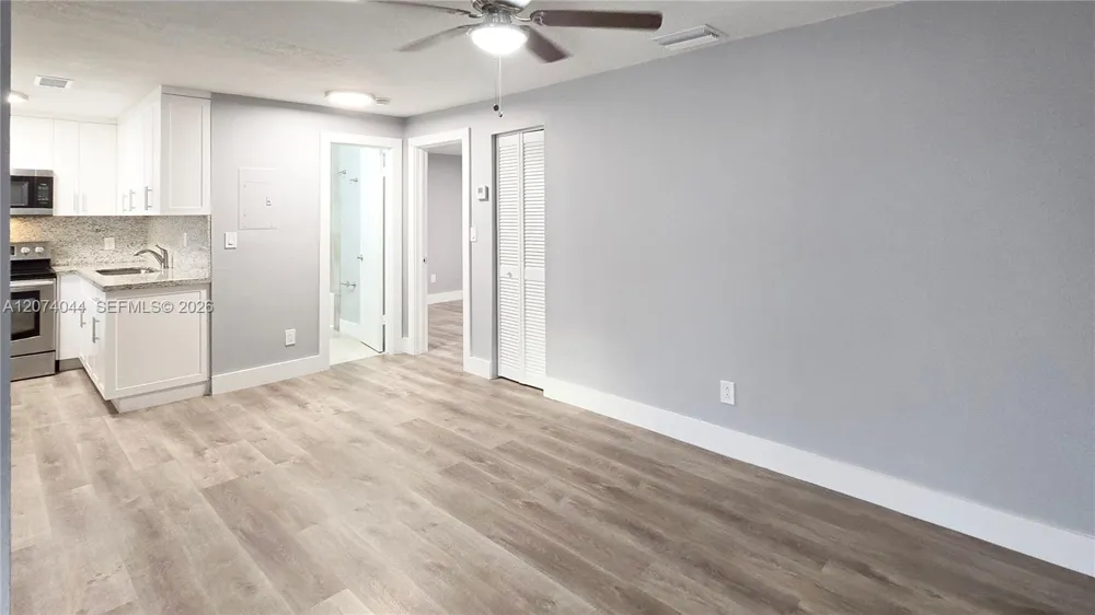 50 W 28th St #54 Hialeah, FL 33010