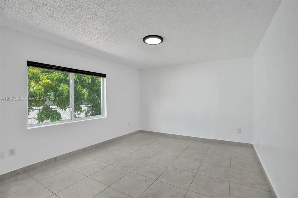 12701 SW 80th St Miami, FL 33183