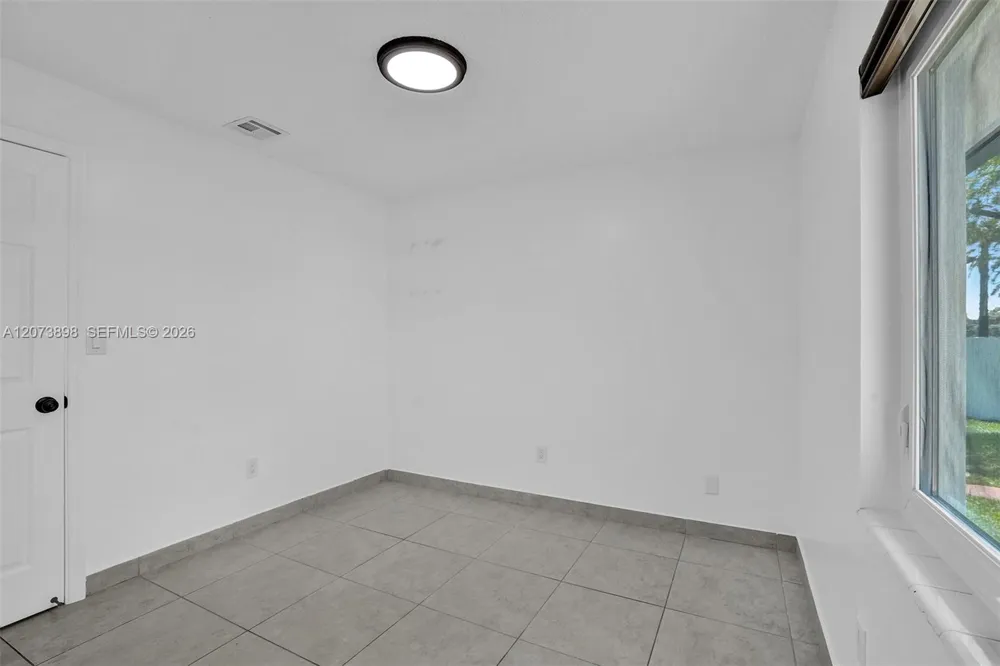 12701 SW 80th St Miami, FL 33183