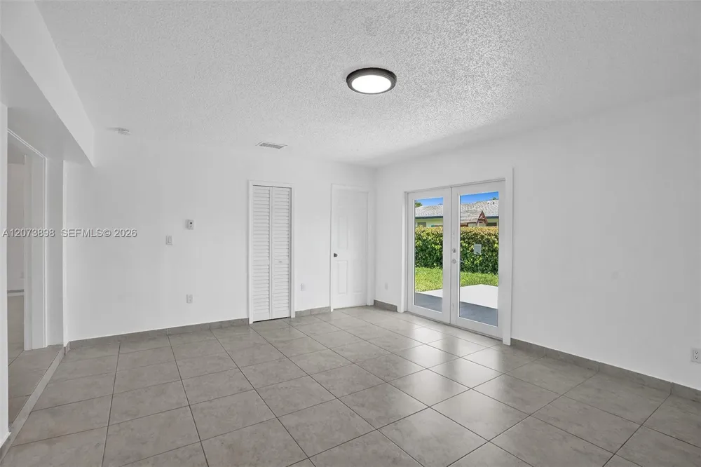 12701 SW 80th St Miami, FL 33183