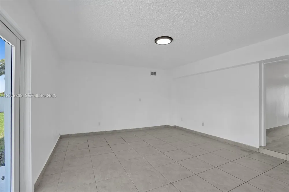 12701 SW 80th St Miami, FL 33183