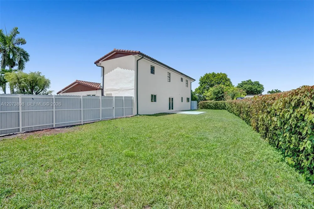 12701 SW 80th St Miami, FL 33183