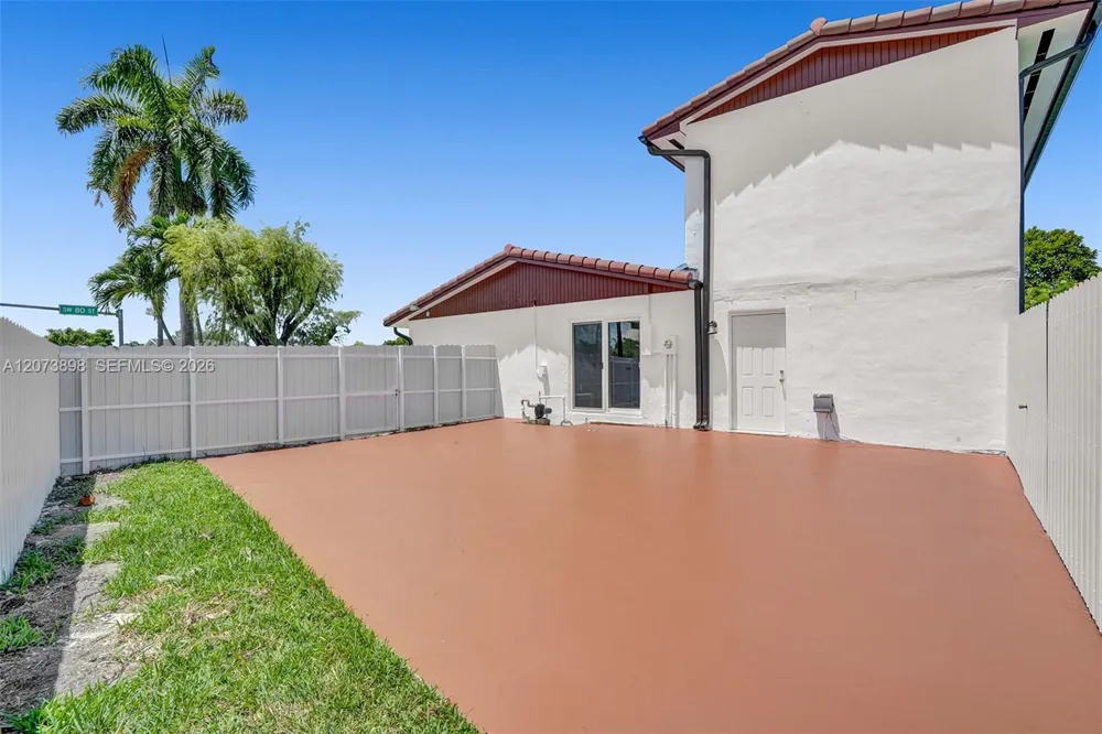 12701 SW 80th St Miami, FL 33183