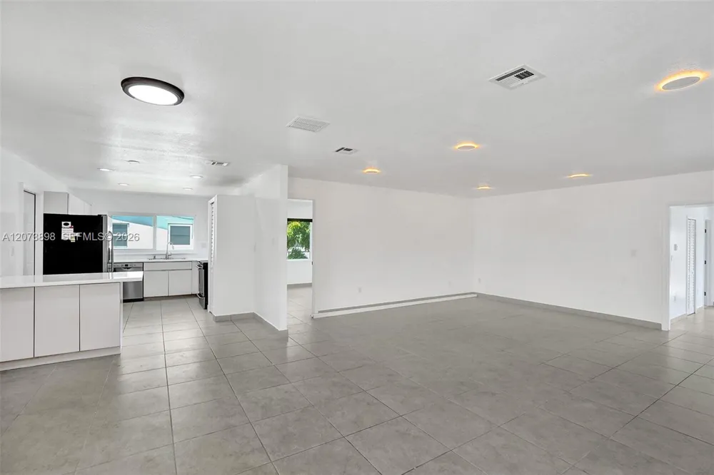 12701 SW 80th St Miami, FL 33183