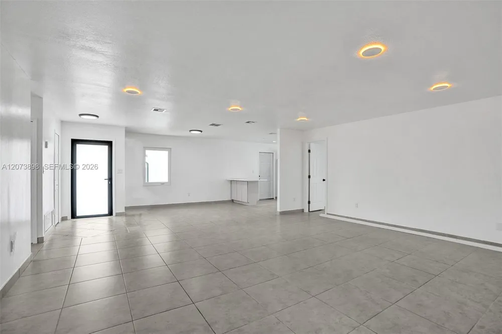 12701 SW 80th St Miami, FL 33183