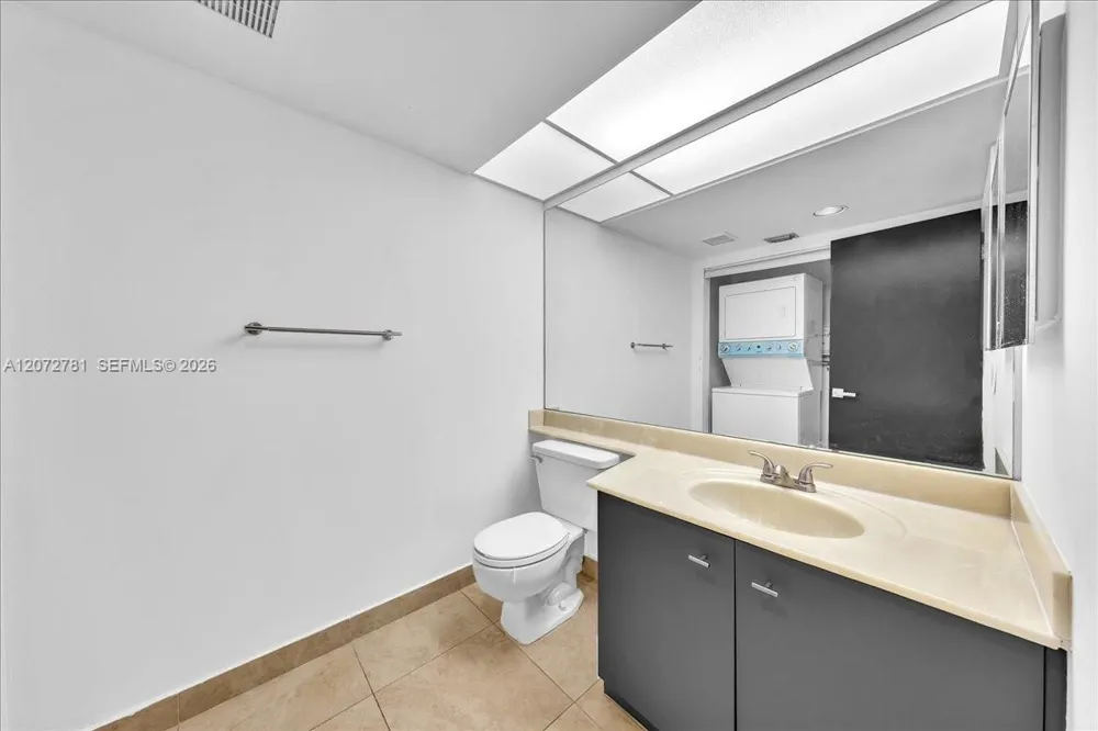 1300 SW 125th Ave #114K Pembroke Pines, FL 33027