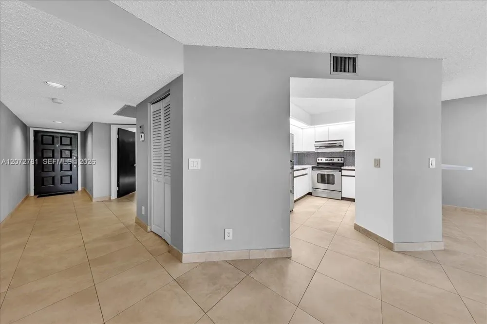 1300 SW 125th Ave #114K Pembroke Pines, FL 33027