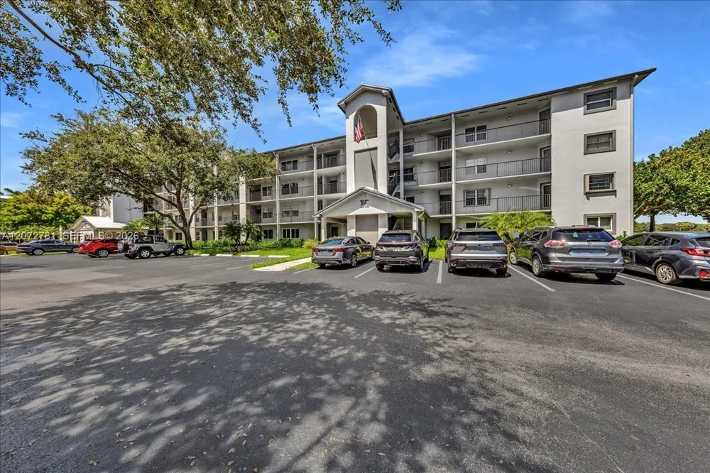 1300 SW 125th Ave #114K Pembroke Pines, FL 33027
