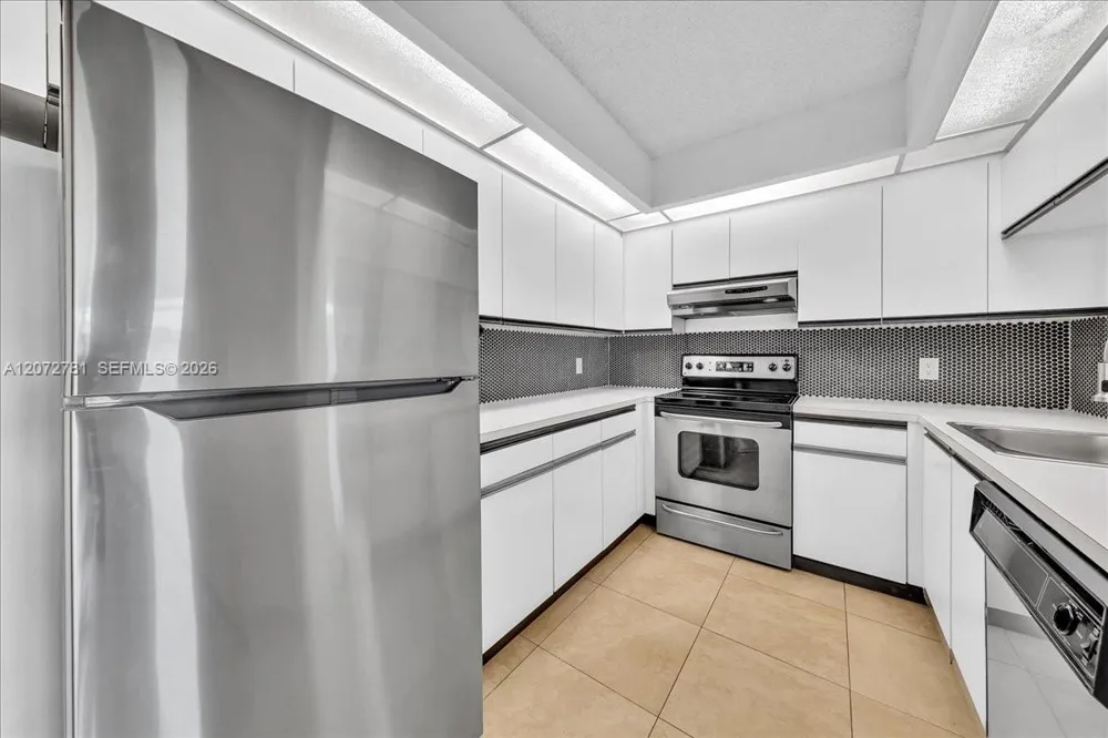 1300 SW 125th Ave #114K Pembroke Pines, FL 33027