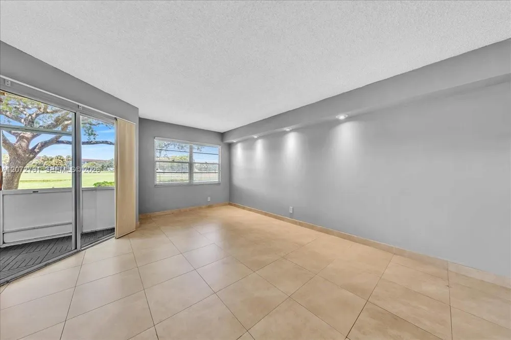 1300 SW 125th Ave #114K Pembroke Pines, FL 33027