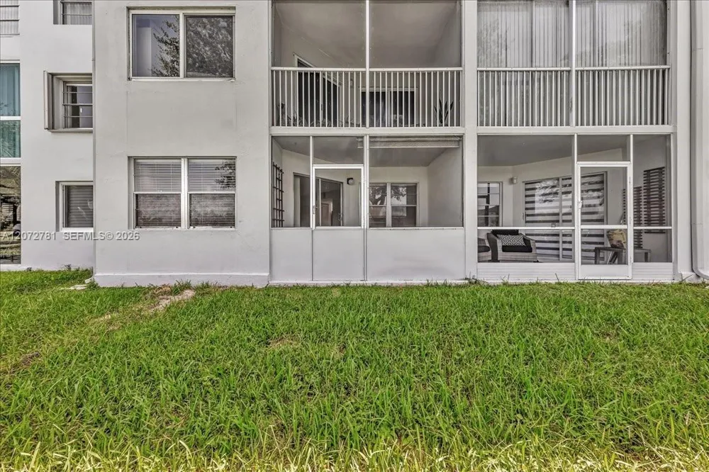 1300 SW 125th Ave #114K Pembroke Pines, FL 33027