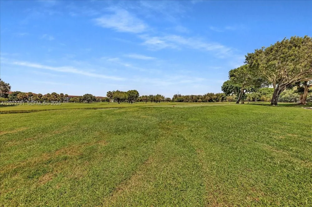 1300 SW 125th Ave #114K Pembroke Pines, FL 33027