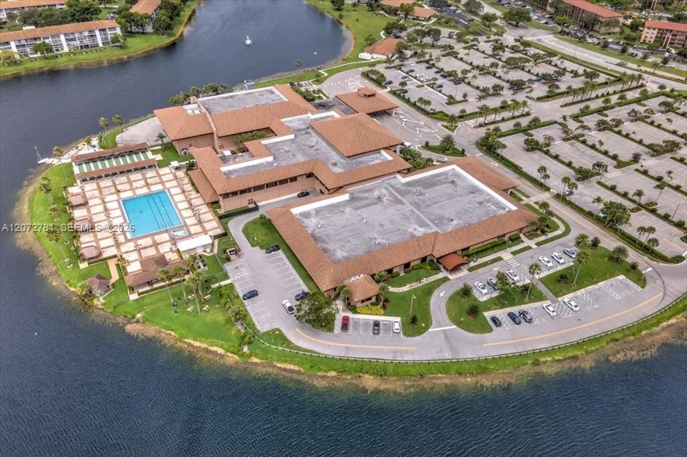 1300 SW 125th Ave #114K Pembroke Pines, FL 33027