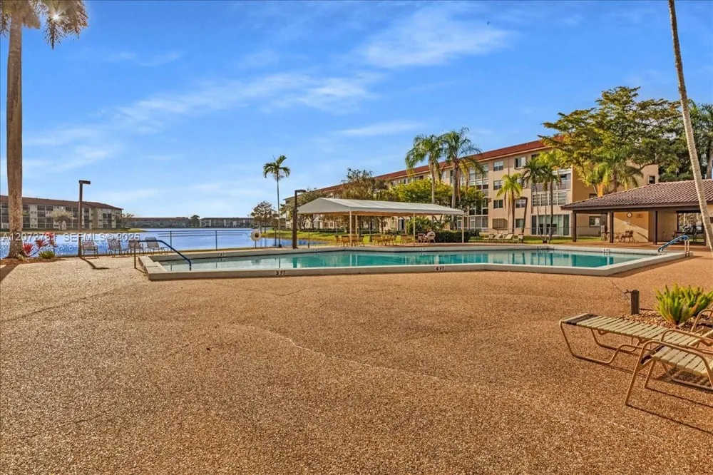 1300 SW 125th Ave #114K Pembroke Pines, FL 33027
