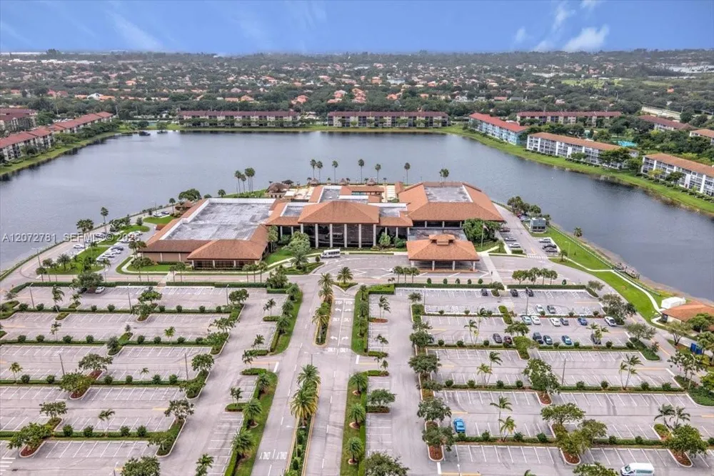 1300 SW 125th Ave #114K Pembroke Pines, FL 33027
