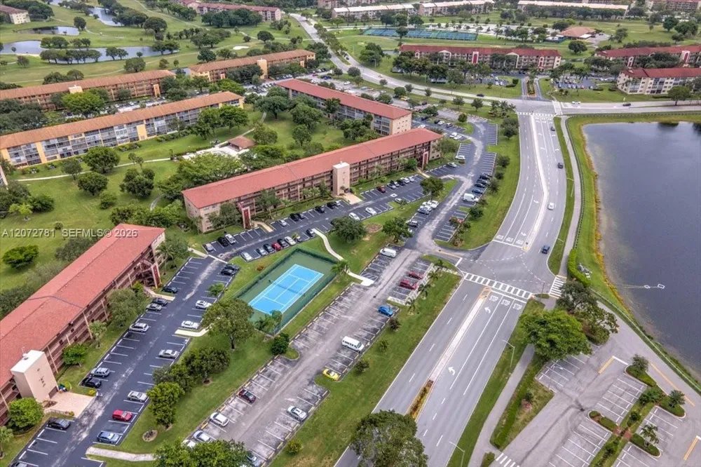 1300 SW 125th Ave #114K Pembroke Pines, FL 33027