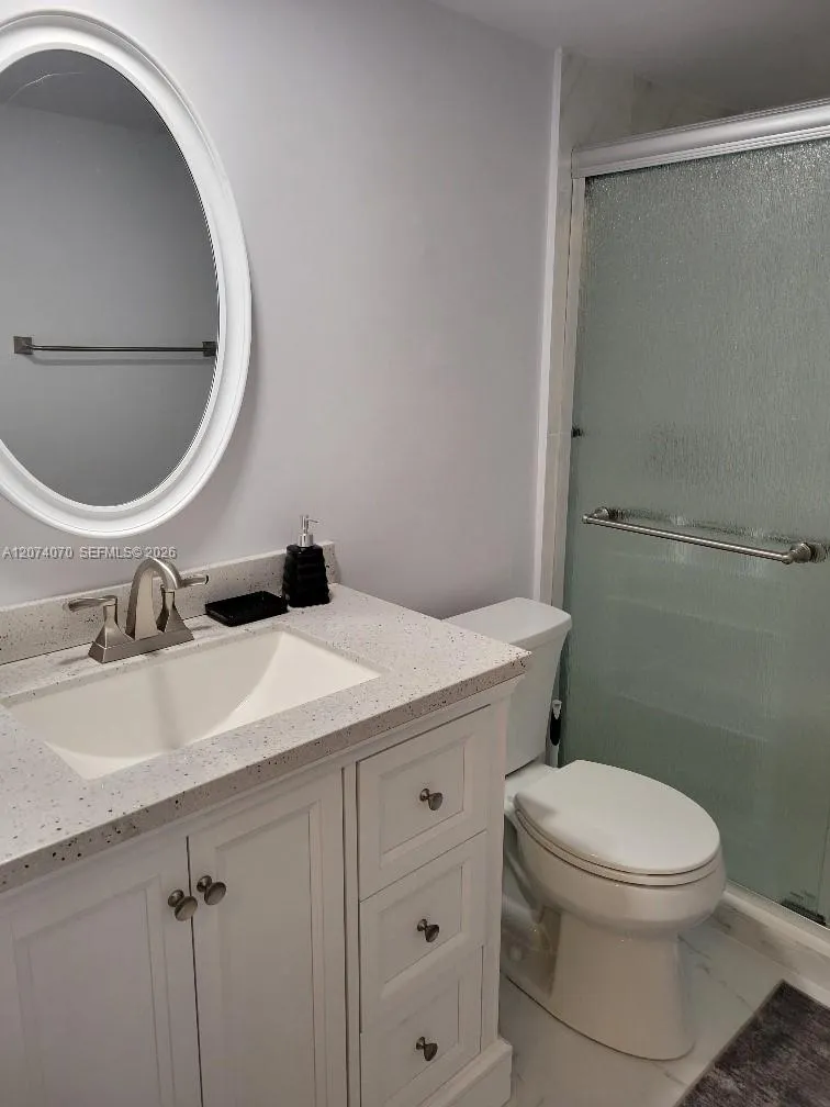 1833 S Ocean Dr #307 Hallandale Beach, FL 33009
