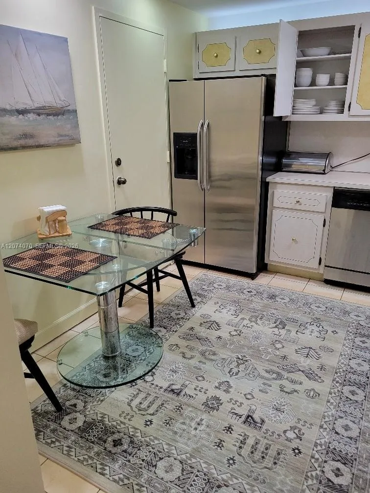 1833 S Ocean Dr #307 Hallandale Beach, FL 33009
