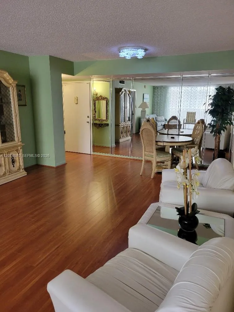 1833 S Ocean Dr #307 Hallandale Beach, FL 33009