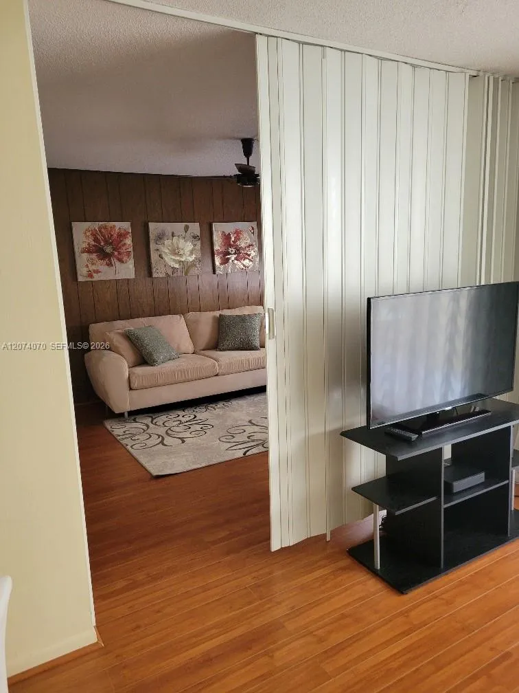 1833 S Ocean Dr #307 Hallandale Beach, FL 33009