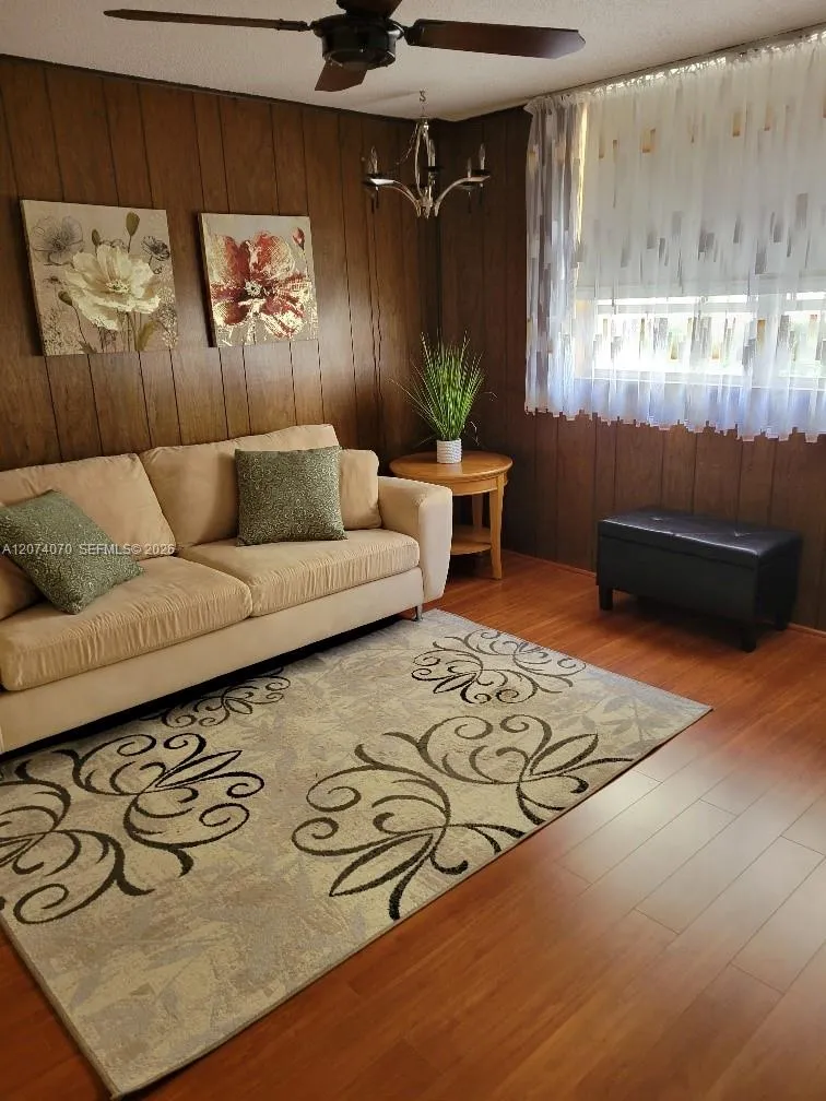 1833 S Ocean Dr #307 Hallandale Beach, FL 33009