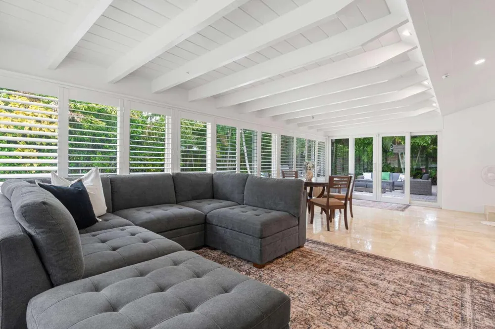 2528 NE 26TH TERRACE Fort Lauderdale, FL 33305