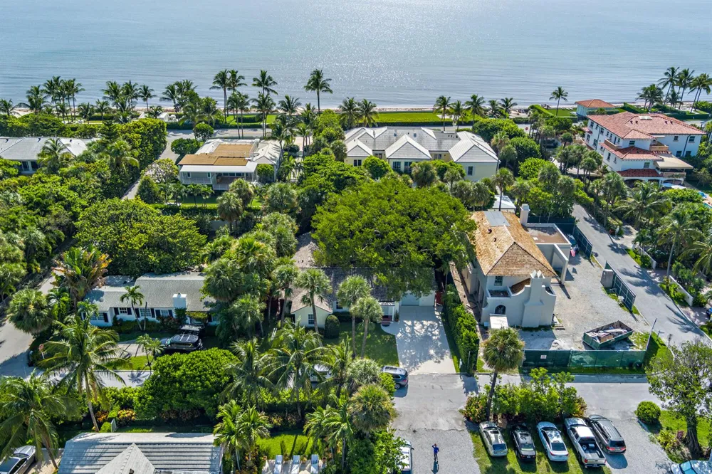 1161 OCEAN WAY Palm Beach, FL 33480