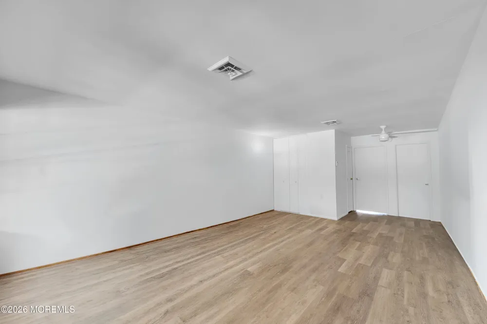 666 Plymouth Drive #C Lakewood, NJ 08701