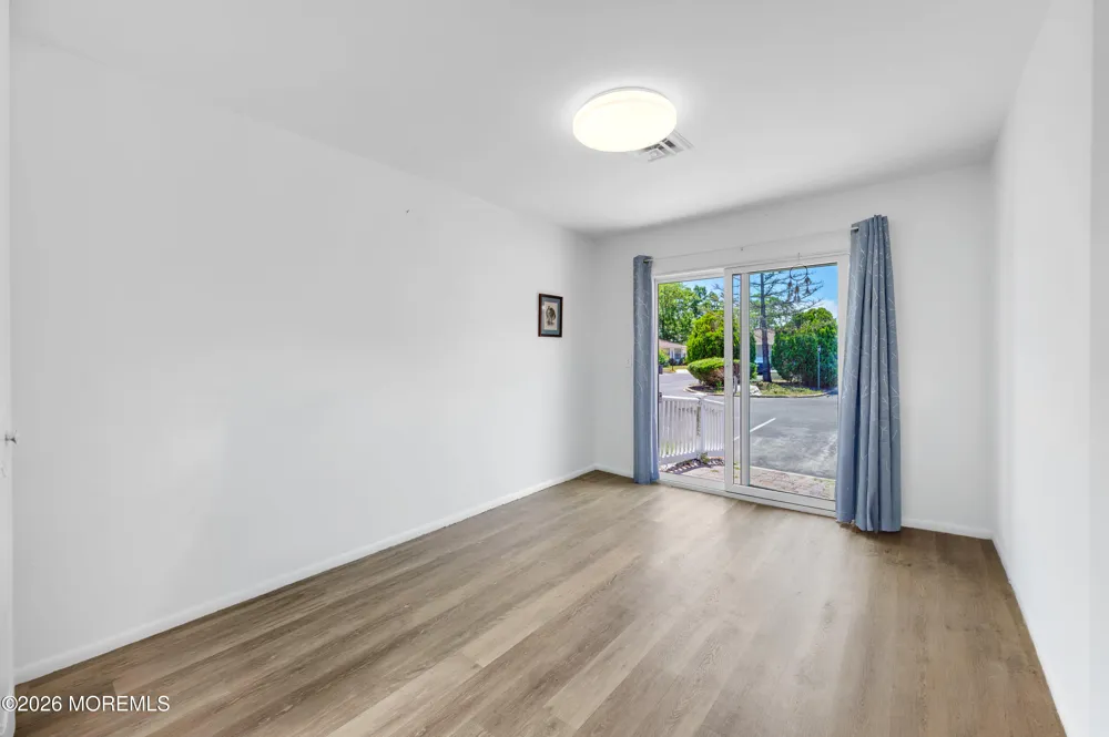 666 Plymouth Drive #C Lakewood, NJ 08701