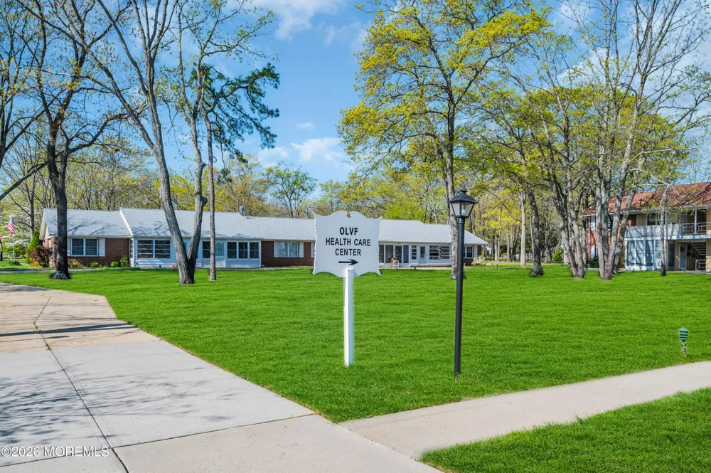 666 Plymouth Drive #C Lakewood, NJ 08701