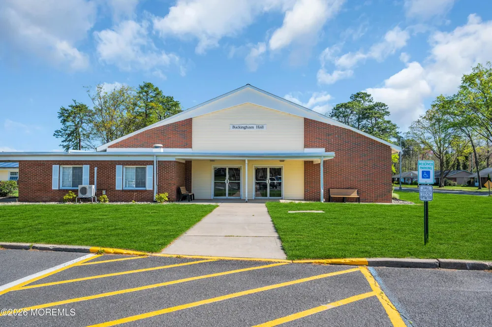 666 Plymouth Drive #C Lakewood, NJ 08701