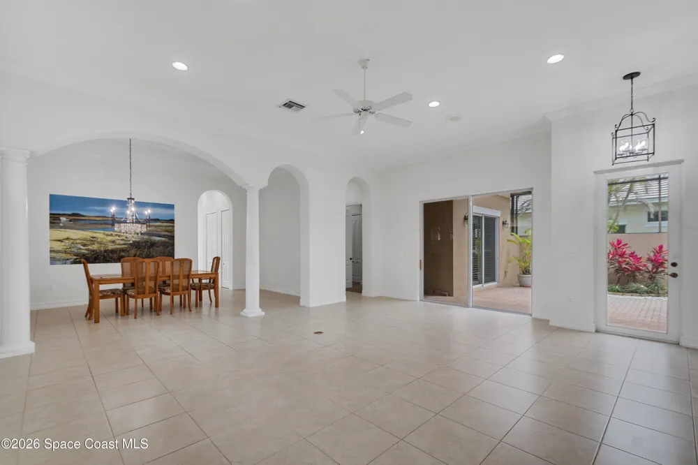1208 River Wind Circle Vero Beach, FL 32967