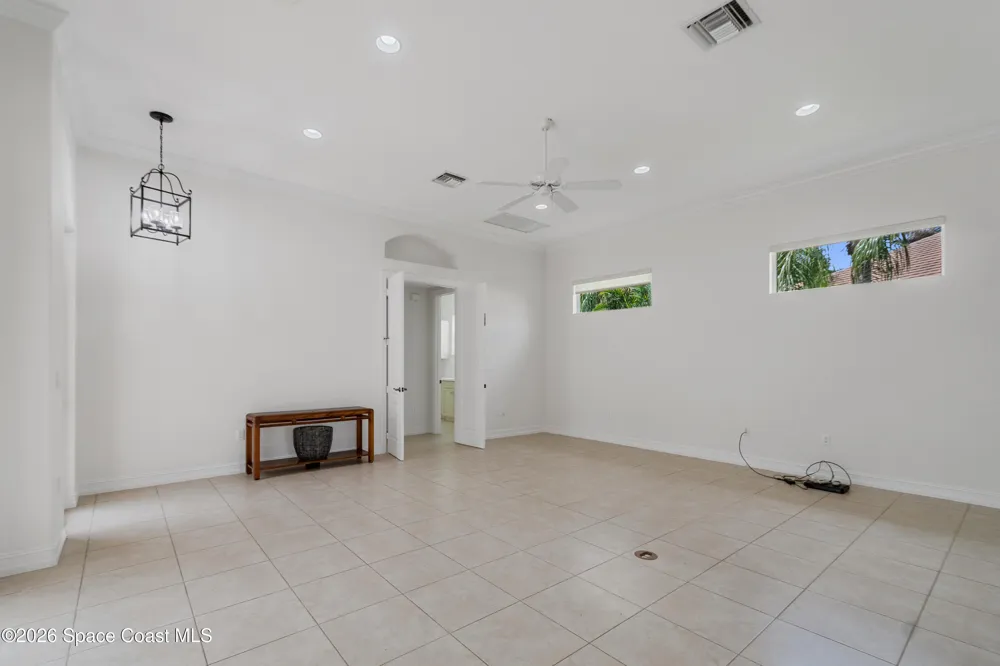 1208 River Wind Circle Vero Beach, FL 32967