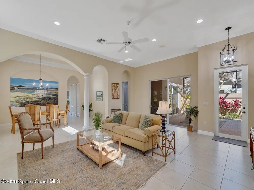 1208 River Wind Circle Vero Beach, FL 32967