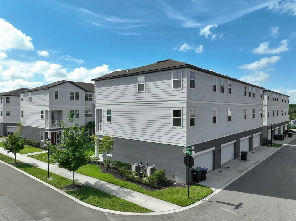 3427 NORMAN LEWIS ALLEY Orlando, FL 32828