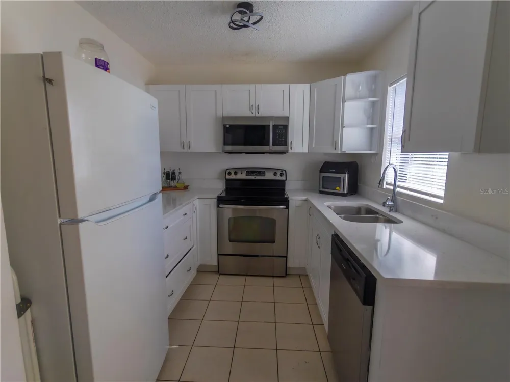 4718 ELDORADO DRIVE Tampa, FL 33615