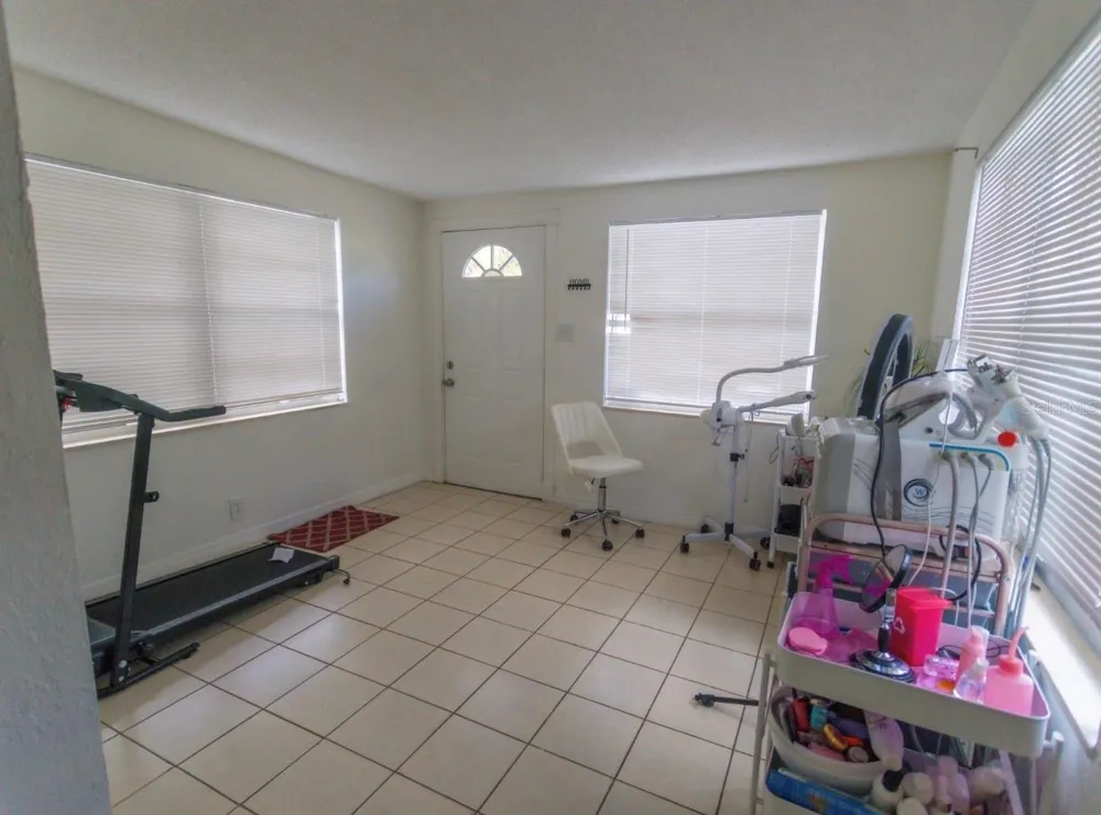 4718 ELDORADO DRIVE Tampa, FL 33615