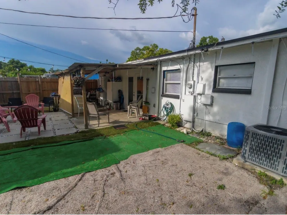 4718 ELDORADO DRIVE Tampa, FL 33615