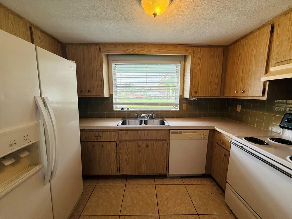 7910 LILAC DRIVE Port Richey, FL 34668