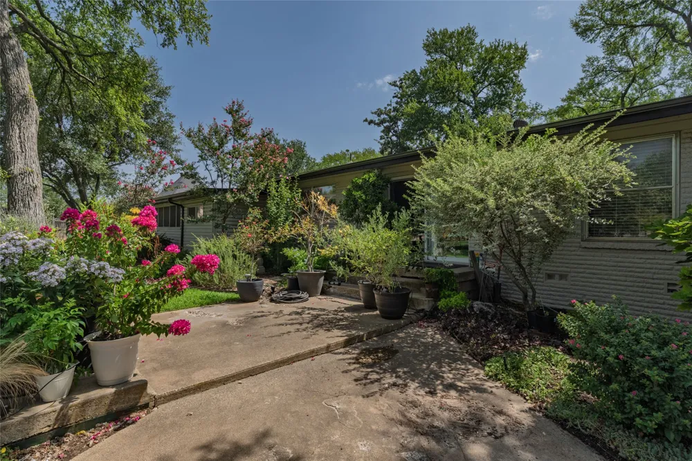2640 Ridgecrest Drive Southlake, TX 76092