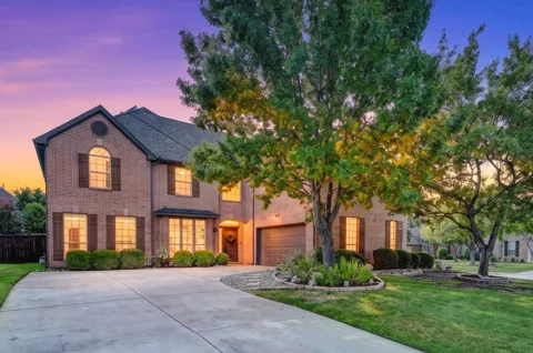 805 Hidden Woods Drive