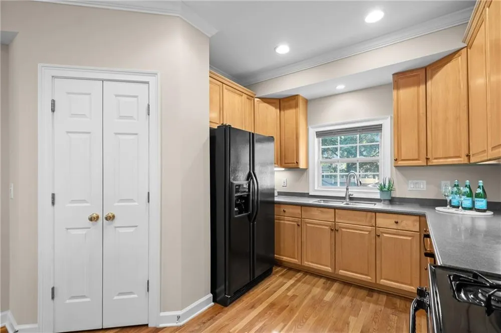 16 Elan Court Alpharetta, GA 30022