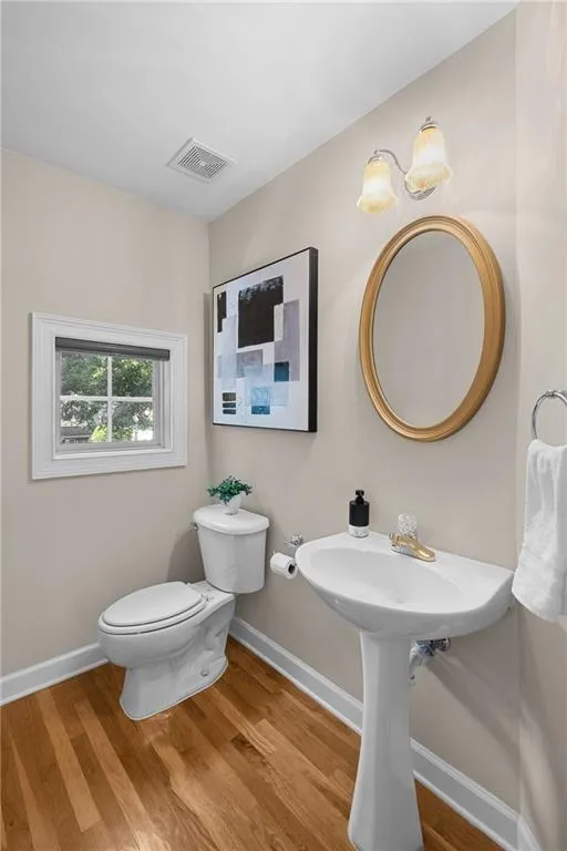 16 Elan Court Alpharetta, GA 30022
