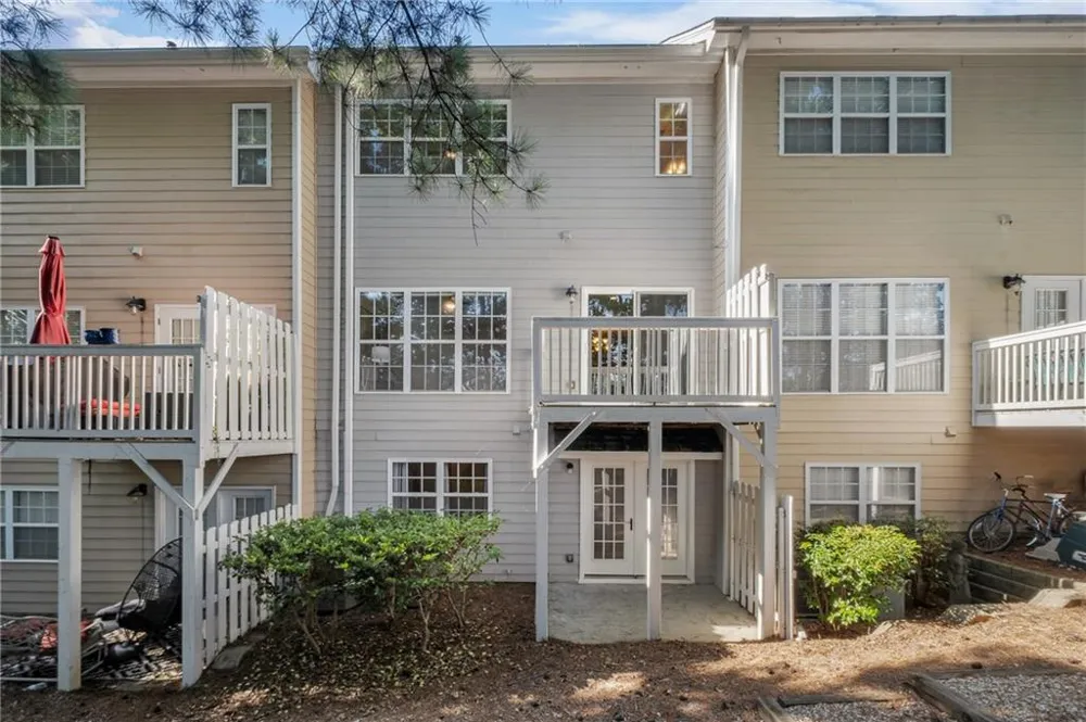 16 Elan Court Alpharetta, GA 30022