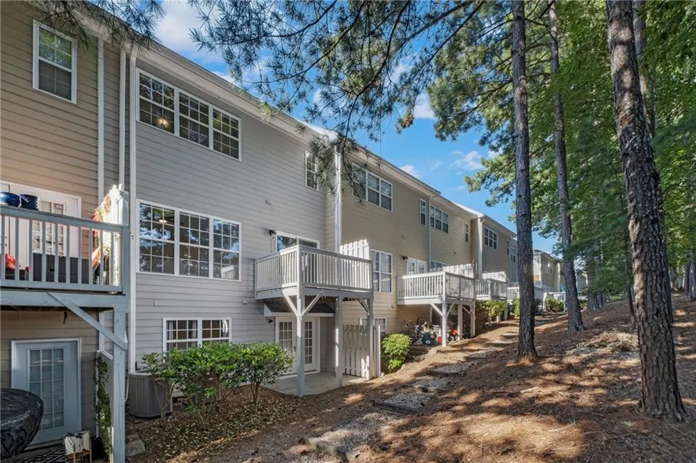 16 Elan Court Alpharetta, GA 30022