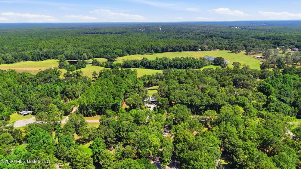 18188 Howison Drive Saucier, MS 39574