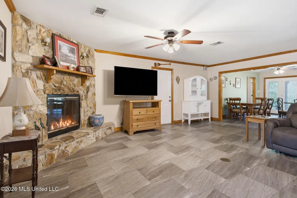 18188 Howison Drive Saucier, MS 39574