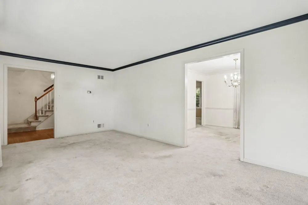 621 ENSMINGER DRIVE York, PA 17407