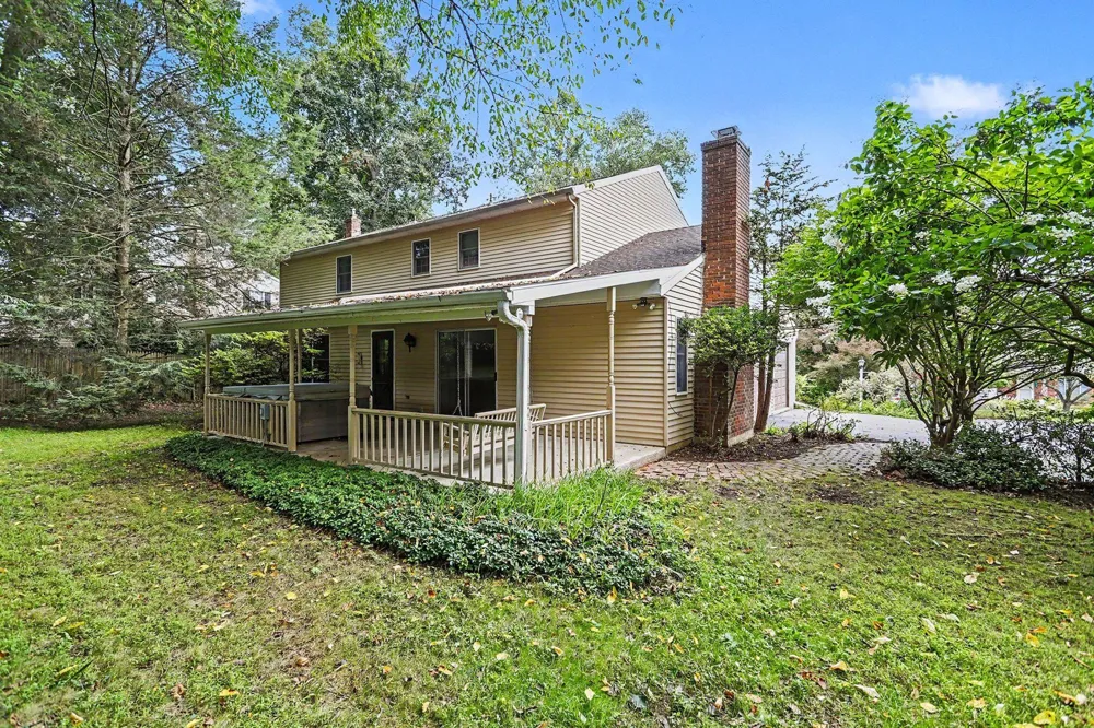 621 ENSMINGER DRIVE York, PA 17407