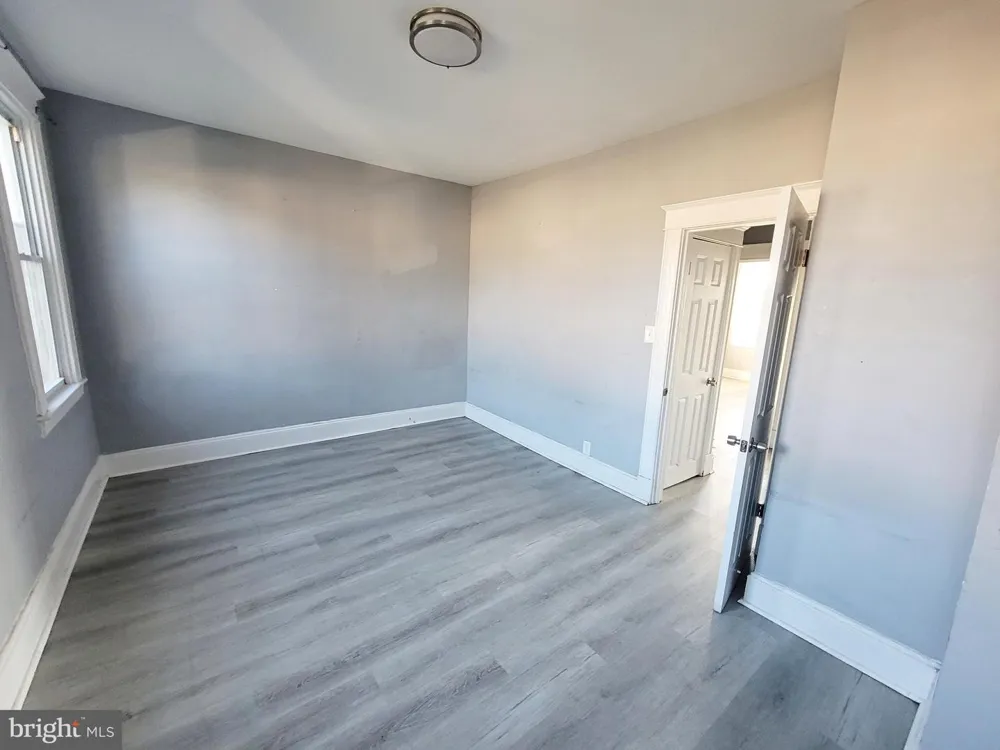 4939 EDGEMERE AVENUE Baltimore, MD 21215